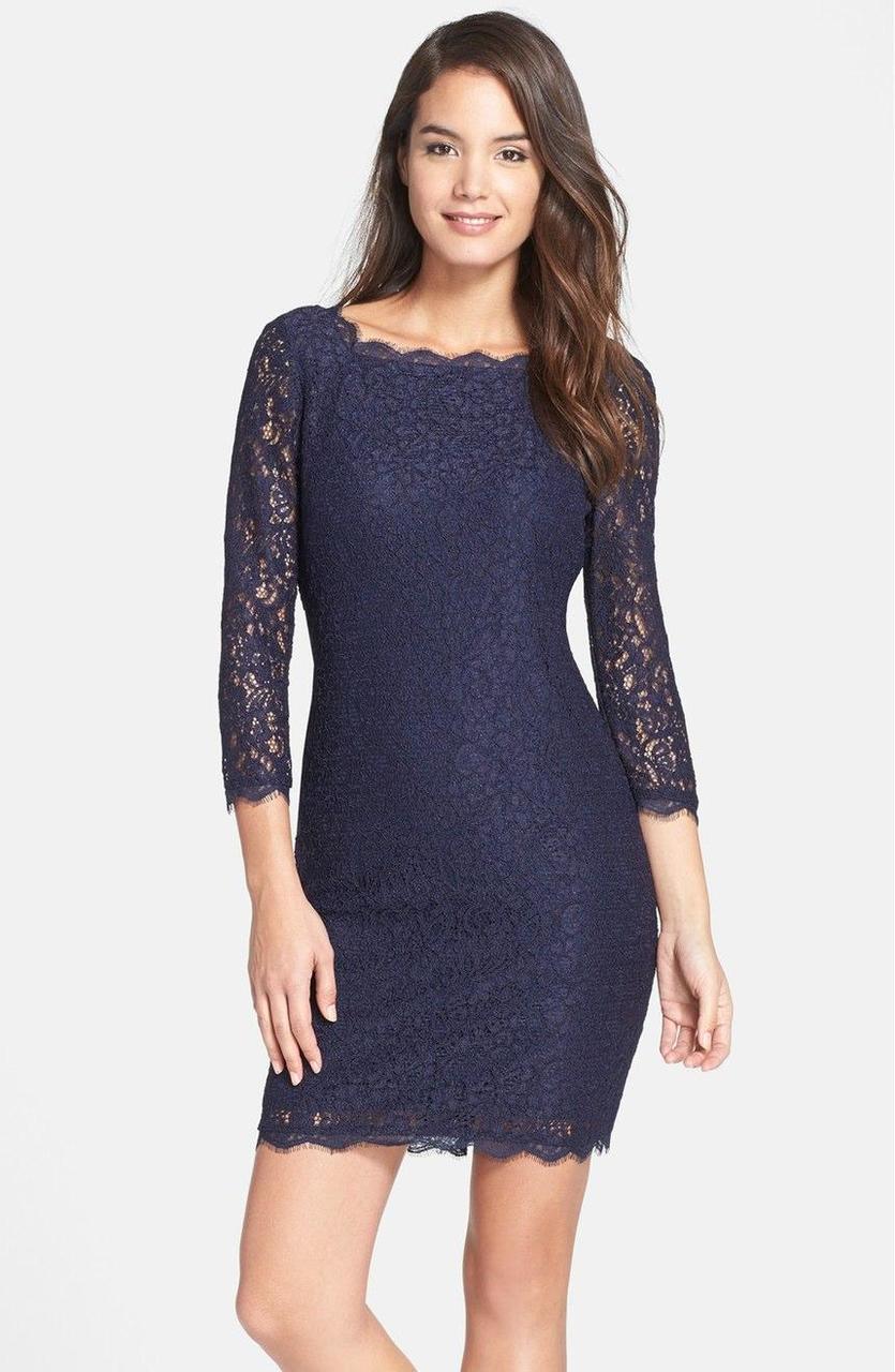 Adrianna Papell - 41864782SC Laced Scalloped Sheath Dress